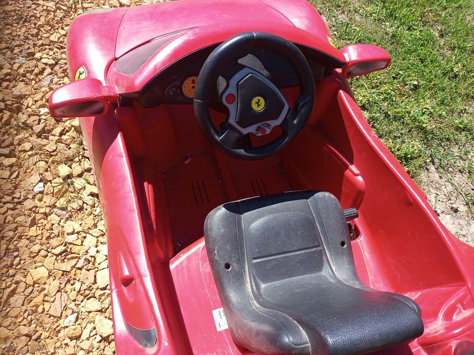 Auto na akumulator ferrari