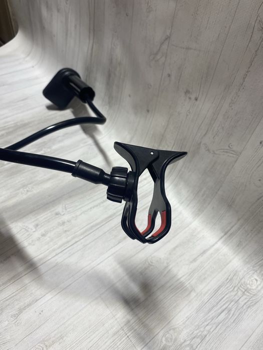 Держатель для смартфона AccPro SP-01