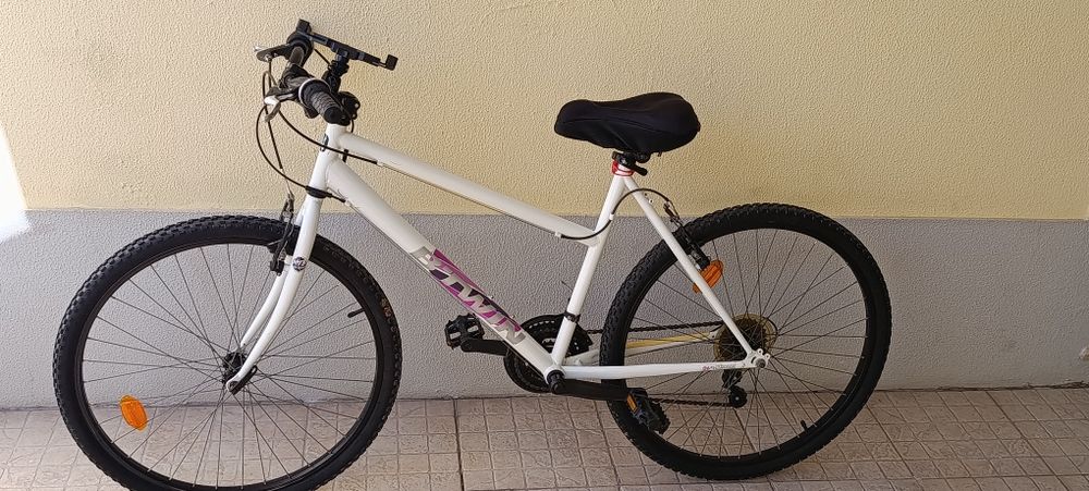 Bicicleta de BTT senhora