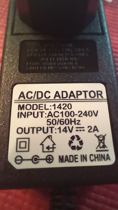 Блок питания 14 В 2 А