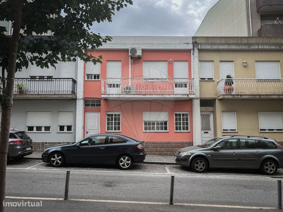 Moradia T4 para venda