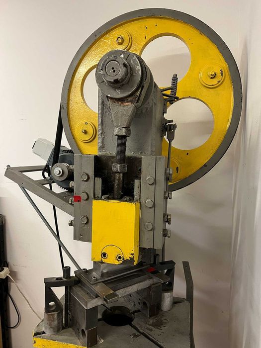 Prasa mimośrodowa 12 ton