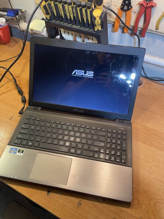 Laptop Asus Windows 11