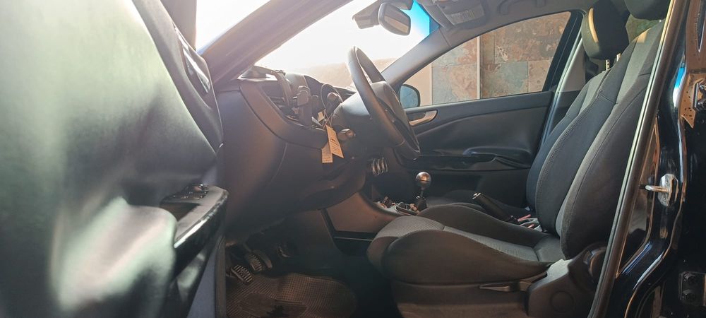 Alfa Romeo Giulietta 1.6 JTDm | Económico, Fiável e Pronto a Andar | €4.500 Neg.