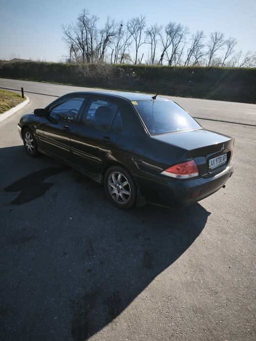 Продам Mitsubishi Lancer 9 1.6м/т