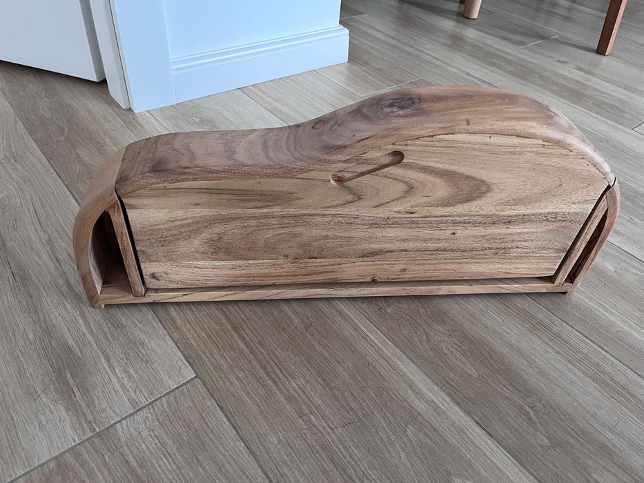 Nowa konsola Nireimi ze SKLUM 60 cm