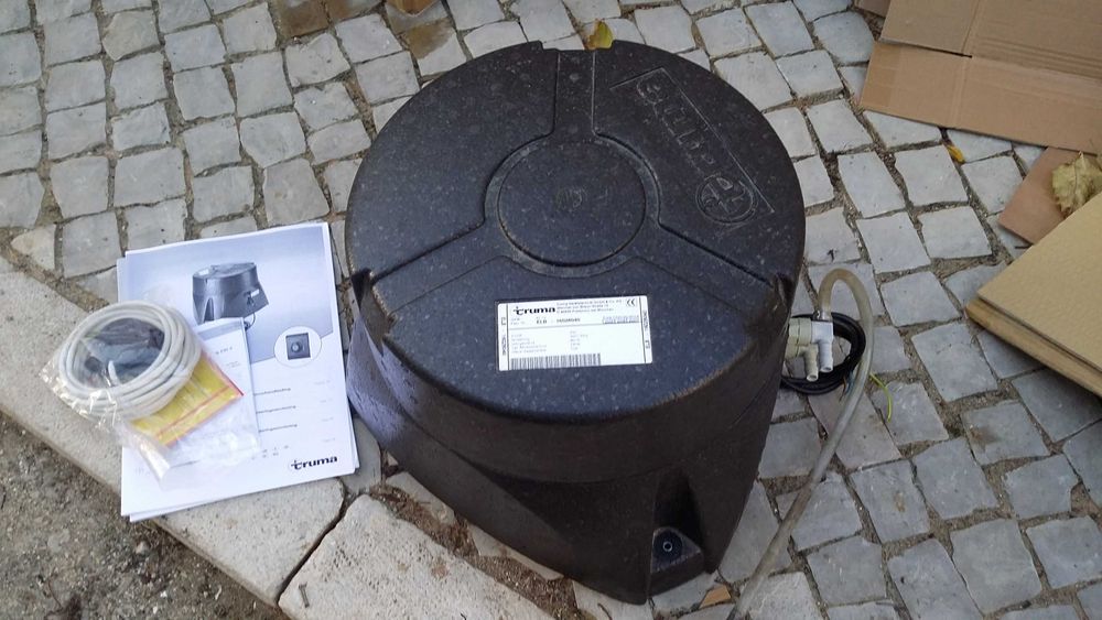 Caldeira Elétrica TRUMA 14 Lts  230v Caravana e Autocaravana Usada