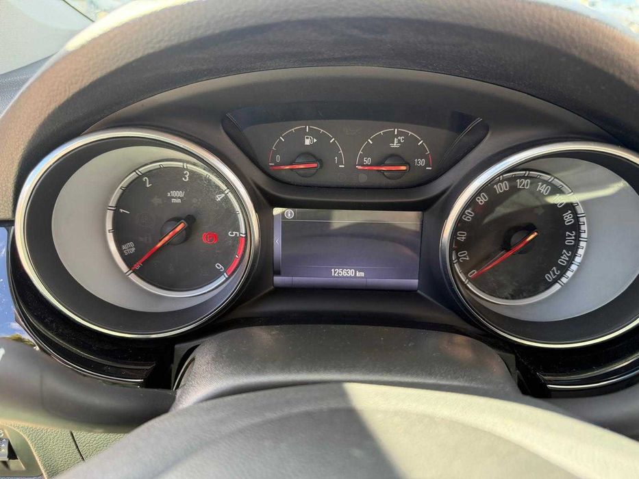 Opurtunidade Opel astra k excellence 2016 em boas condições e com poucos km