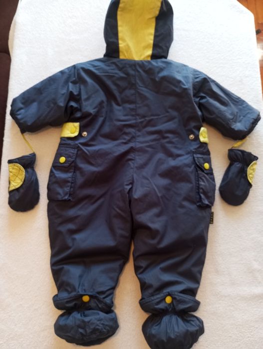 Теплий дитячий комбінезон 68р(3-6міс) + шапка і шарф