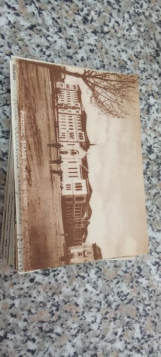 Postais antigos em bom estado