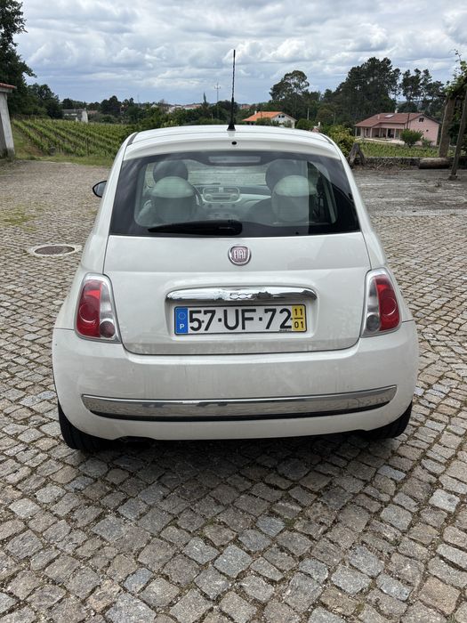 Fiat 500 1.3 16V Multijet em bom estado e muito estimado. Vende-se por troca de veículo