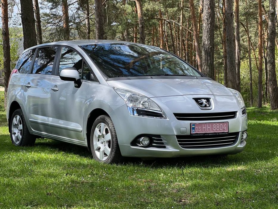 Продам авто пежо 5008