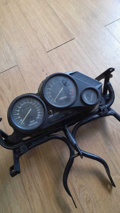 QUADRANE OEM KAWASAKI ZZR1 1 0 0 1 9 9 1