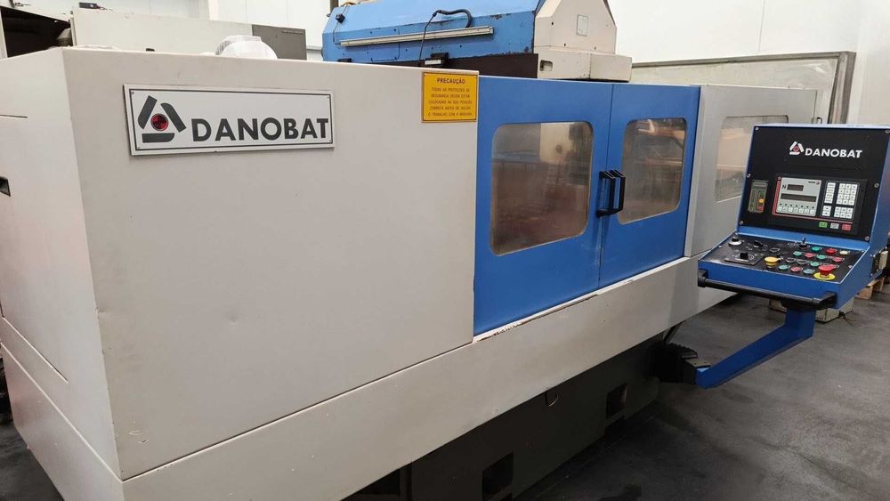 Retificadora CNC Plana