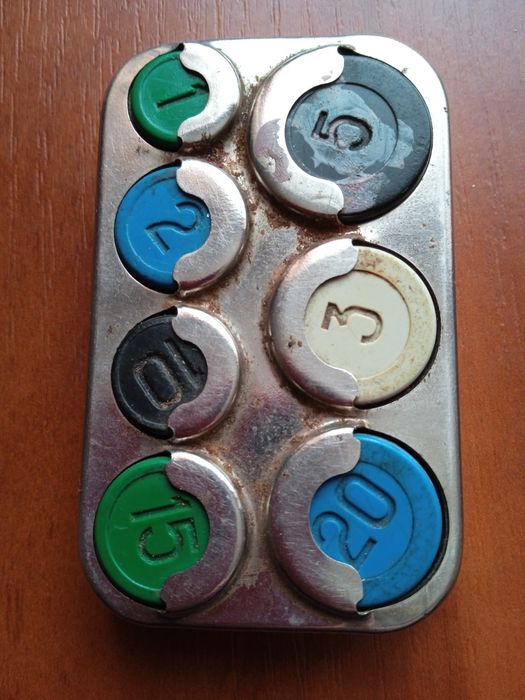 Продам монетницю