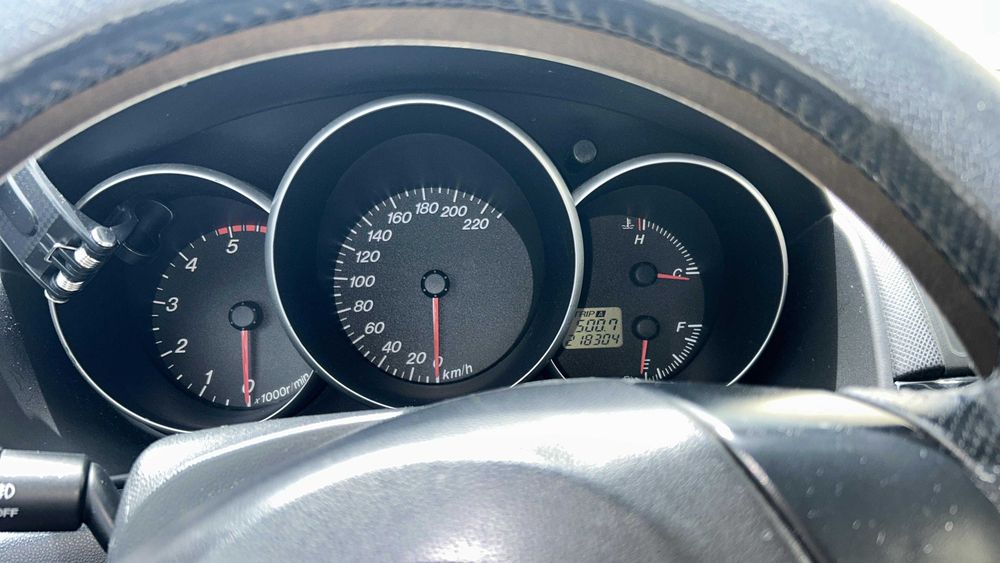Mazda 3 Hatchback 1.6 Diesel (2005)