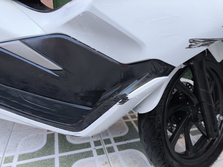 Honda PCX 125 scooter