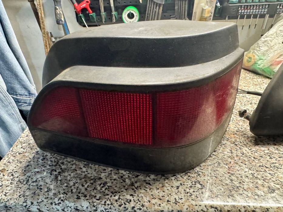 Farolim Stop Renault Clio I