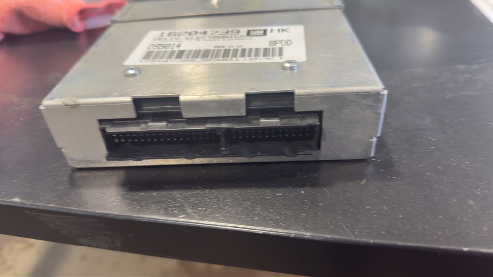 Centralina de Motor GM opel corsa b  HK /