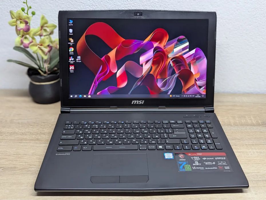 Игровой  ноутбук MSI MS-GL62 6QF, 15.6” Full HD, Intel Core i5-7300HQ, 16 ГБ DDR4, NVIDIA GeForce GTX 1050 SSD 256 ГБ + HDD 500 ГБ.