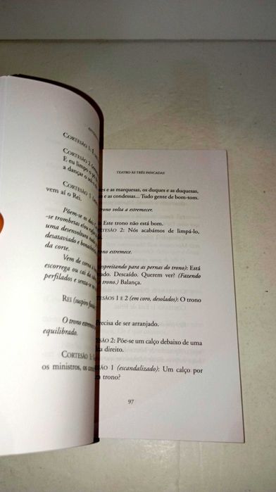 Teatro ás três Pancadas - António Torrado