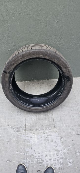 Pneus Continental 225 45 18