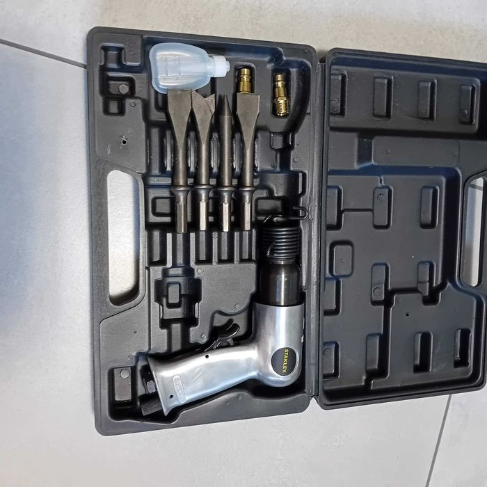 Pneumatyczny Młot Udarowy Stanley 160173XSTN . Nowy