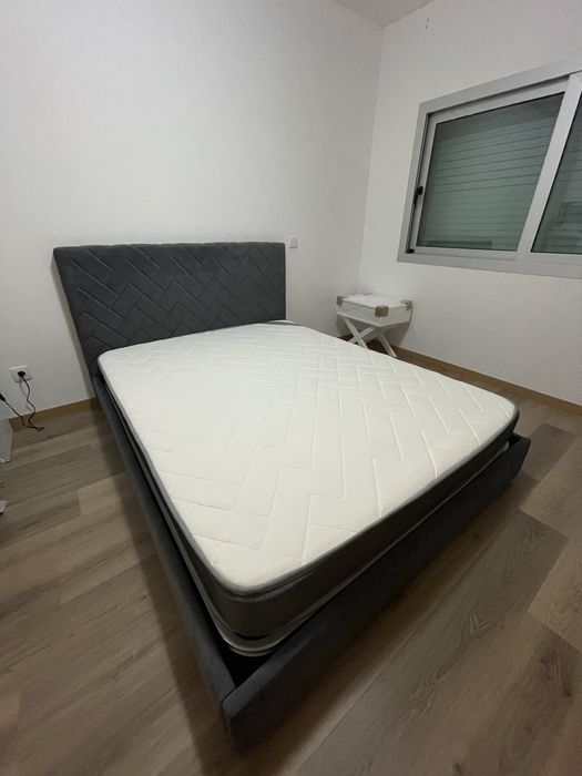 Cama Estofada 1950x1500