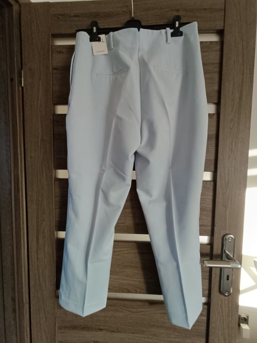 Spodnie Reserved