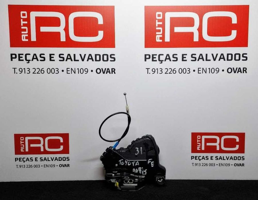 Fechadura / Fecho Porta Frente Esquerdo - TOYOTA AURIS
