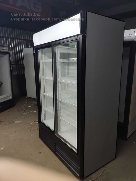 Холодильна шафа вітрина UBC Superlarge AB 1300л чорний, Є сервіс!