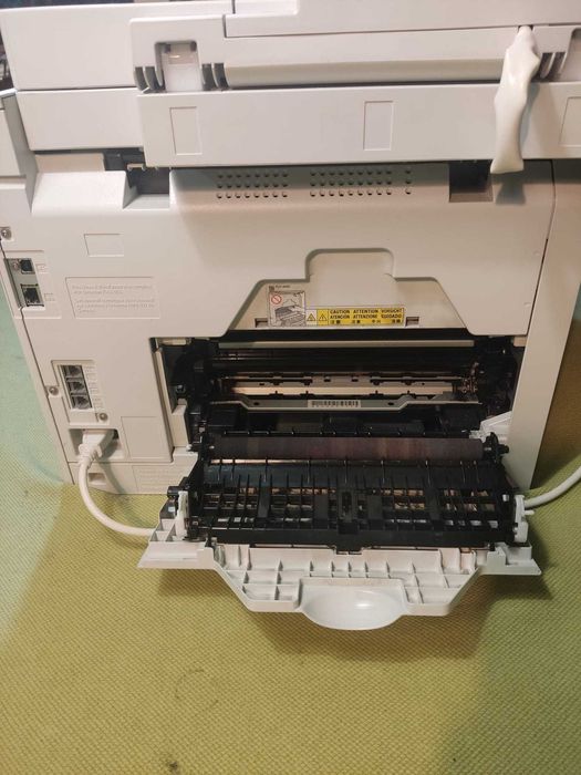 Impressora laser e multifunções Canon i-SENSYS MF8080Cw