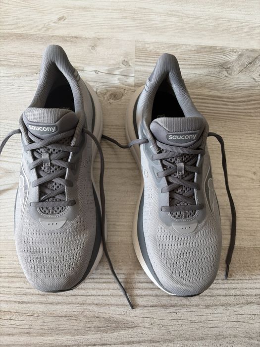 Чоловічі кросівки Saucony TRIUMPH 23 44й розмір