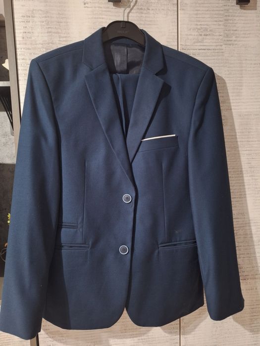Garnitur chłopięcy 158cm