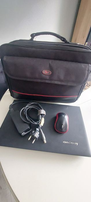 Lenowo Essential B590