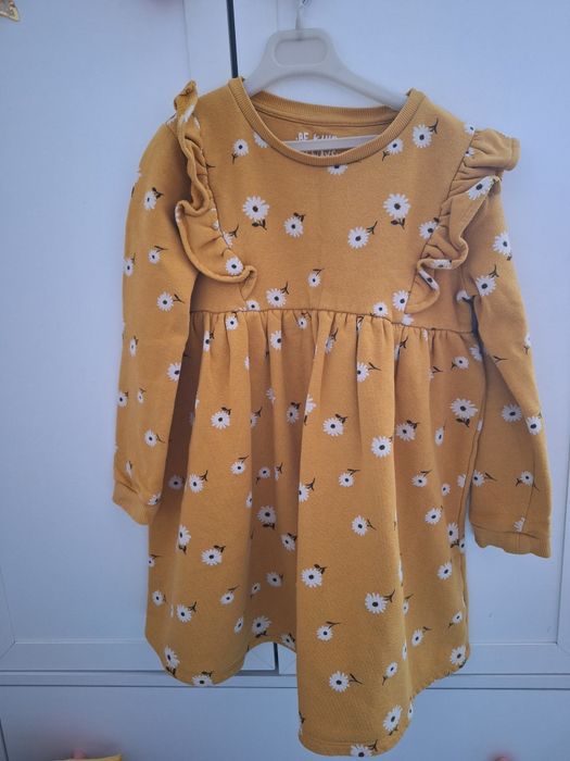 Sukienki 122 zestaw jednorożce Peppa