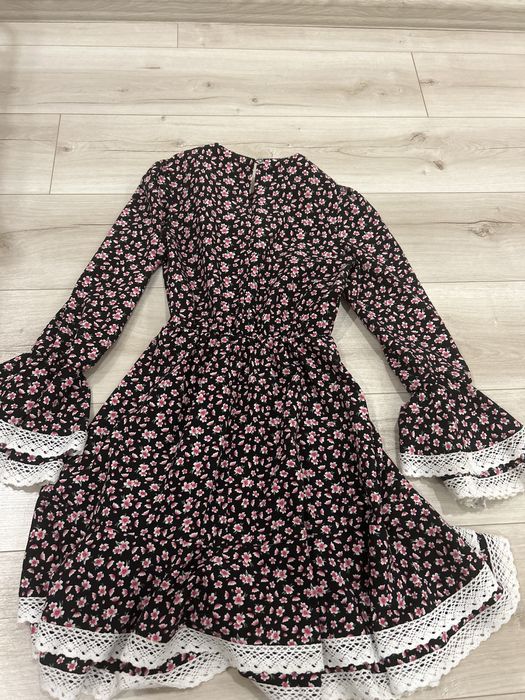 Одяг для дівчинки