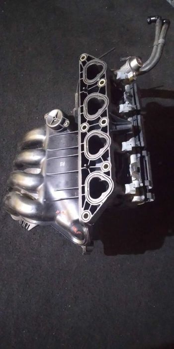 Coletor De Admissão Volkswagen Golf Iv (1J1)