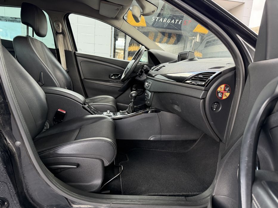Renault Megane Sport Tourer Bose