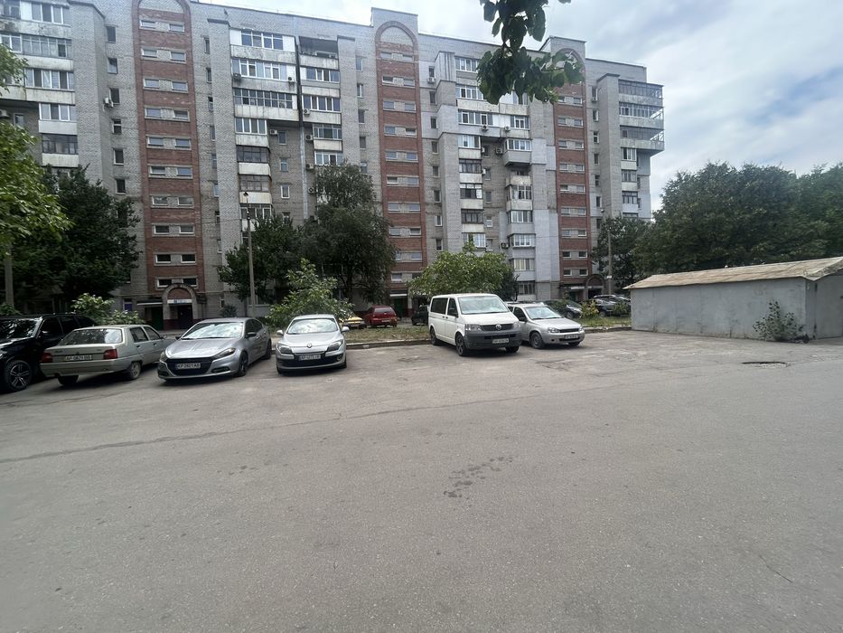 Продаж 1х кімн на вул. Магістральна, будинок ОСББ, площа 37 кв2, кухня-студія