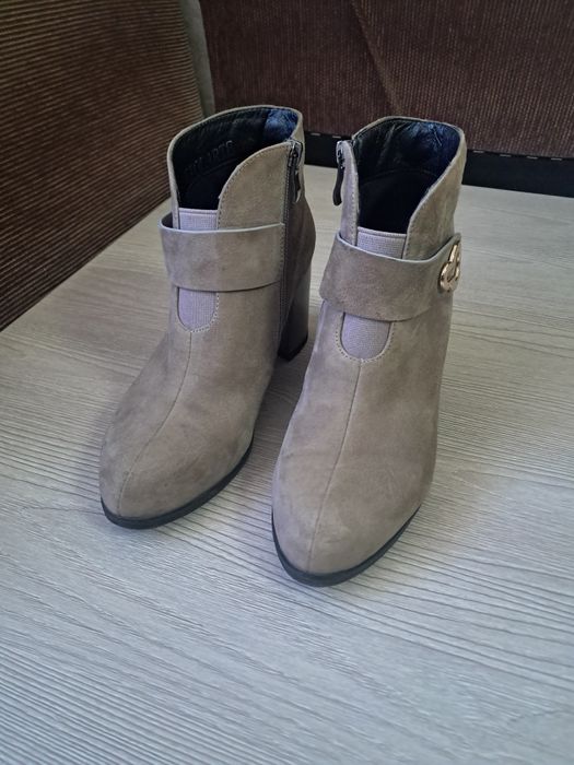 Жіноче взуття 37р