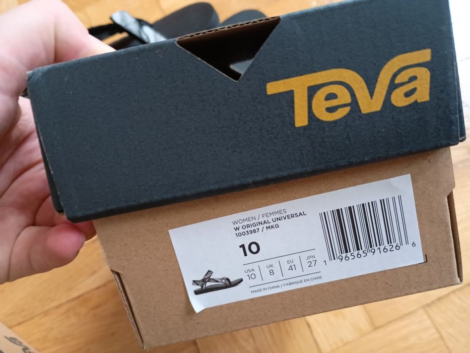 Sandały teva, nowe, nigdy nie używane