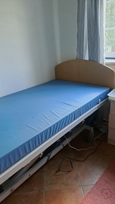 Cama articulada eletrica