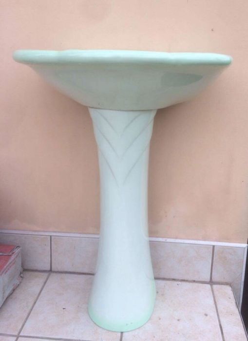 Noga pod umywalke- jak nowa!