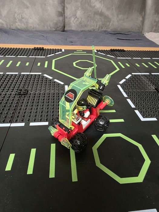 Lego 6833 Beacon Tracer