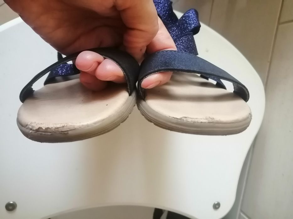 Sandały dziecięce rozm 35, DEICHMANN