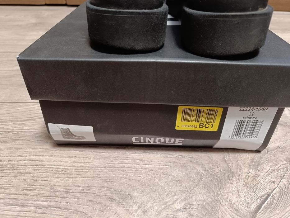 Botki Firmy Cinque rozm.39