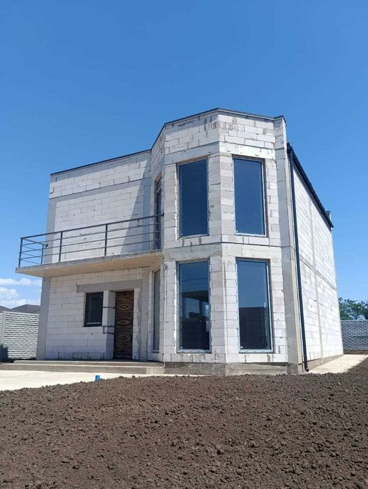 Продам дом   близи города Готовы под программы