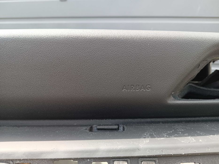 deska konsola kokpit peugeot 3008 II  5008 II naprawa