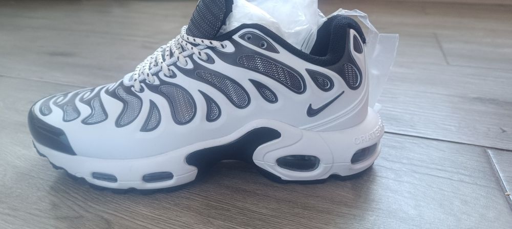 Продам кросовки nike